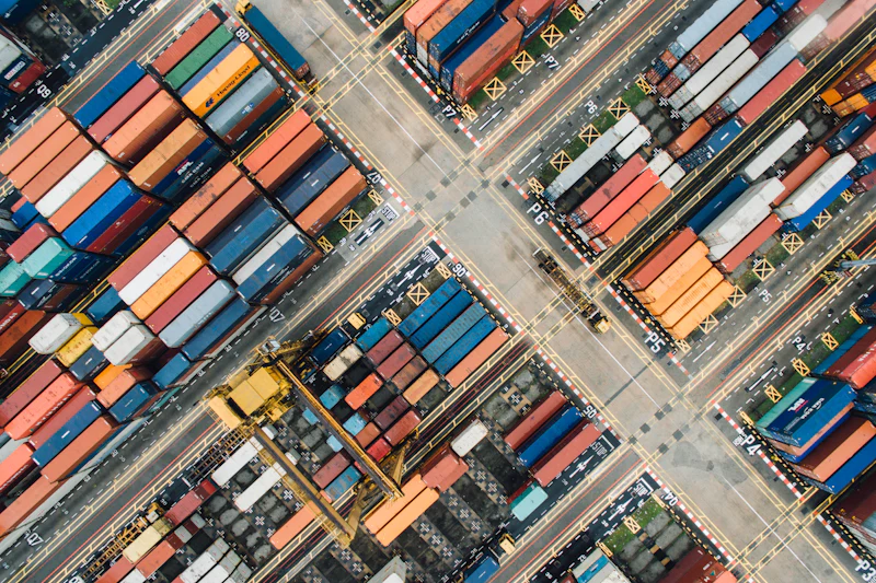 Inteligencia logística y comunicación con clientes